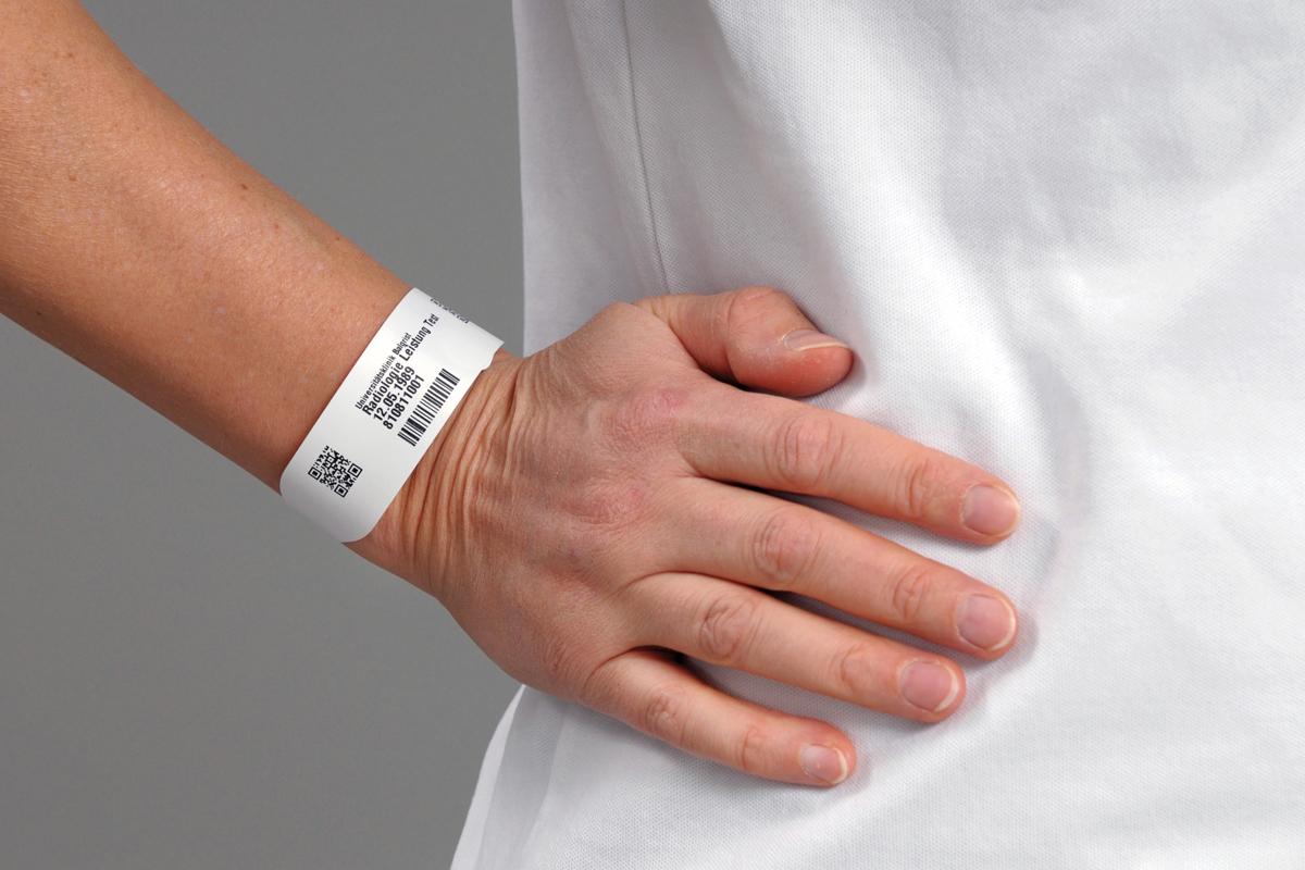 balgrist-university-hospital-patient-wristband